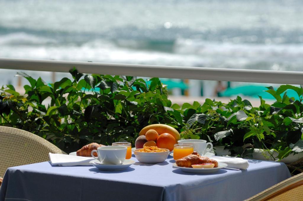 Hotel Beau Sejour Alassio Exterior foto